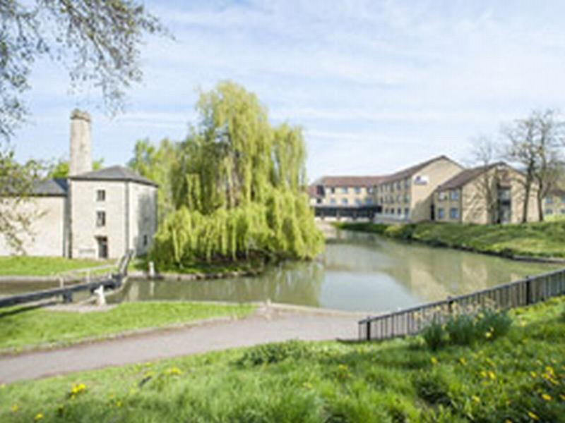 Travelodge Bath Waterside Exterior photo