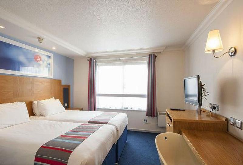 Travelodge Bath Waterside Exterior photo